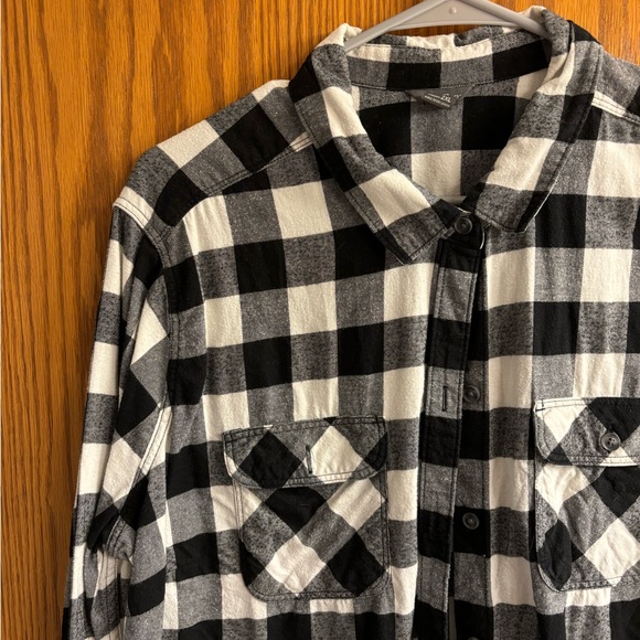 Eddie Bauer Button Down Long Sleeve Flannel - Picture 2 of 13